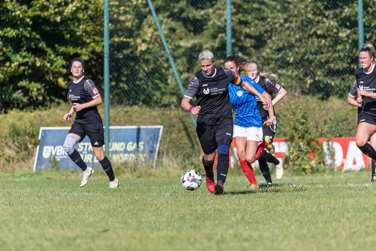 Bild 276 - F Holstein Kiel 2 - SSG Rot-Schwarz Kiel 2 : Ergebnis: 5:0